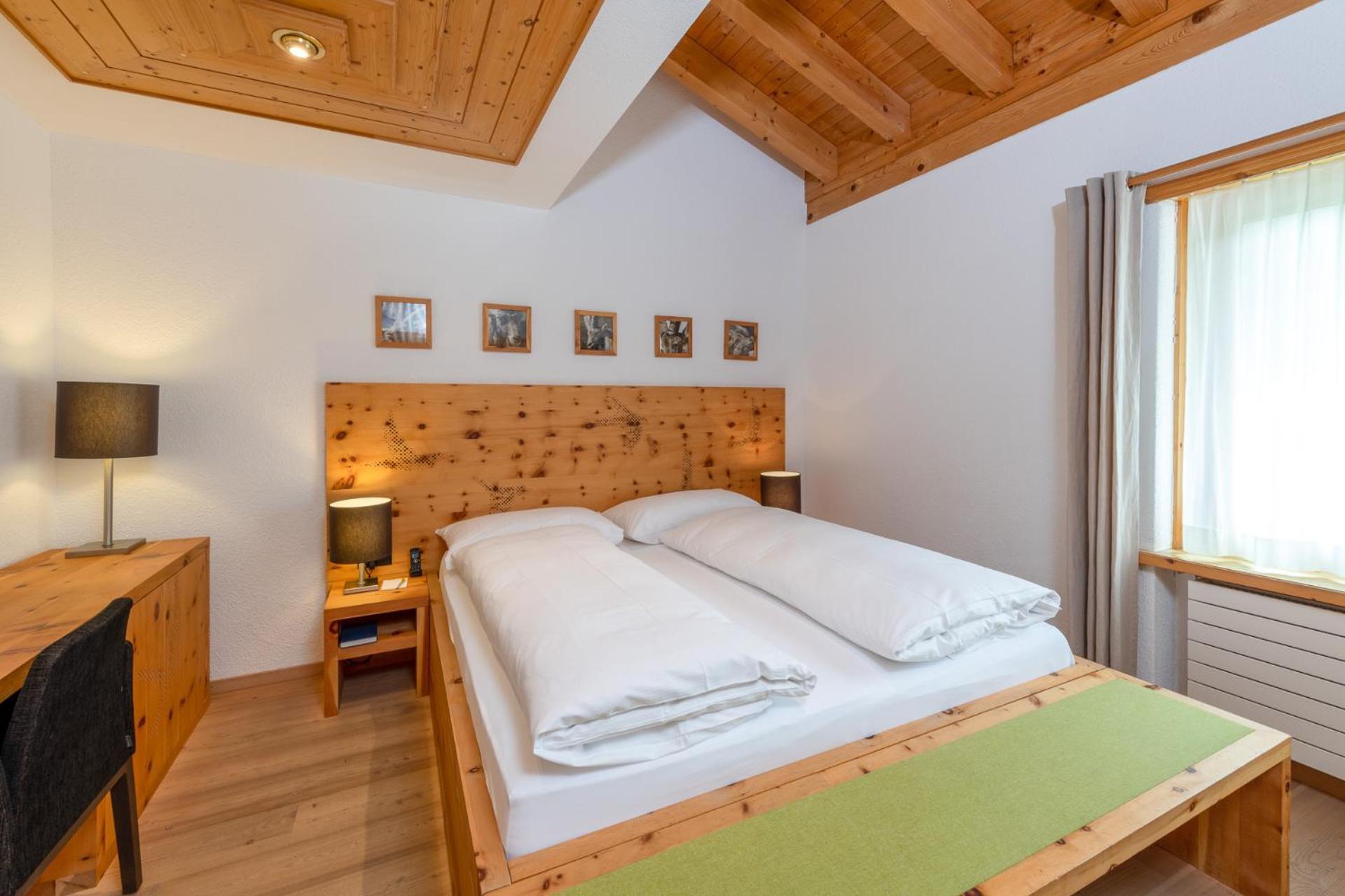 Berghotel Randolins St. Moritz Room photo